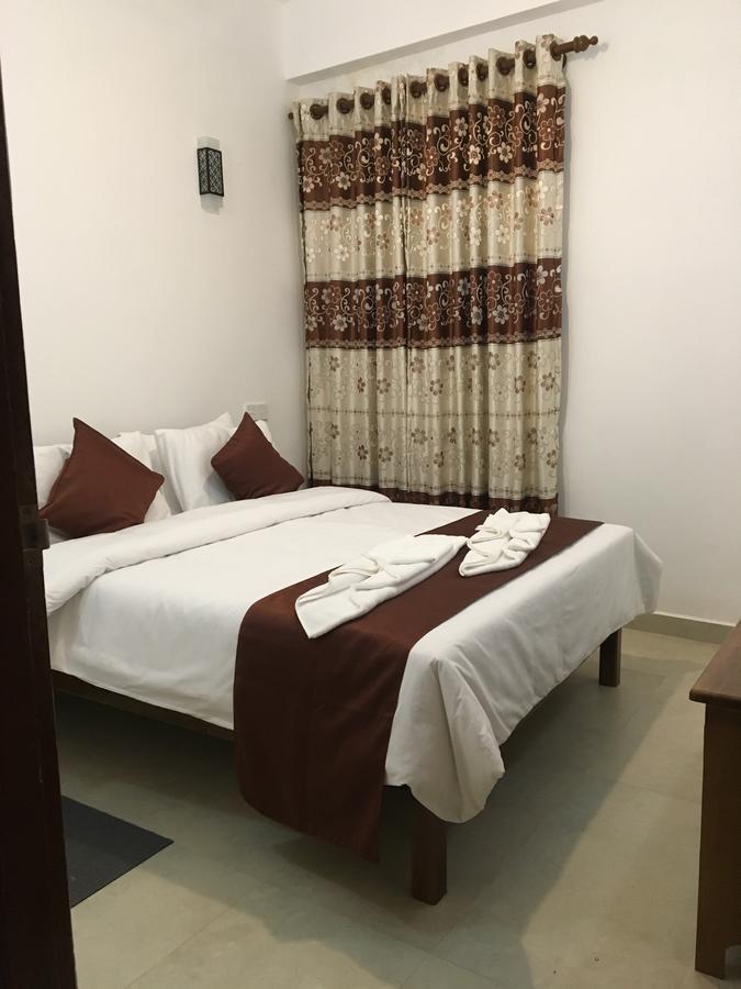 Hotel Ranvil Nuwara Eliya Extérieur photo