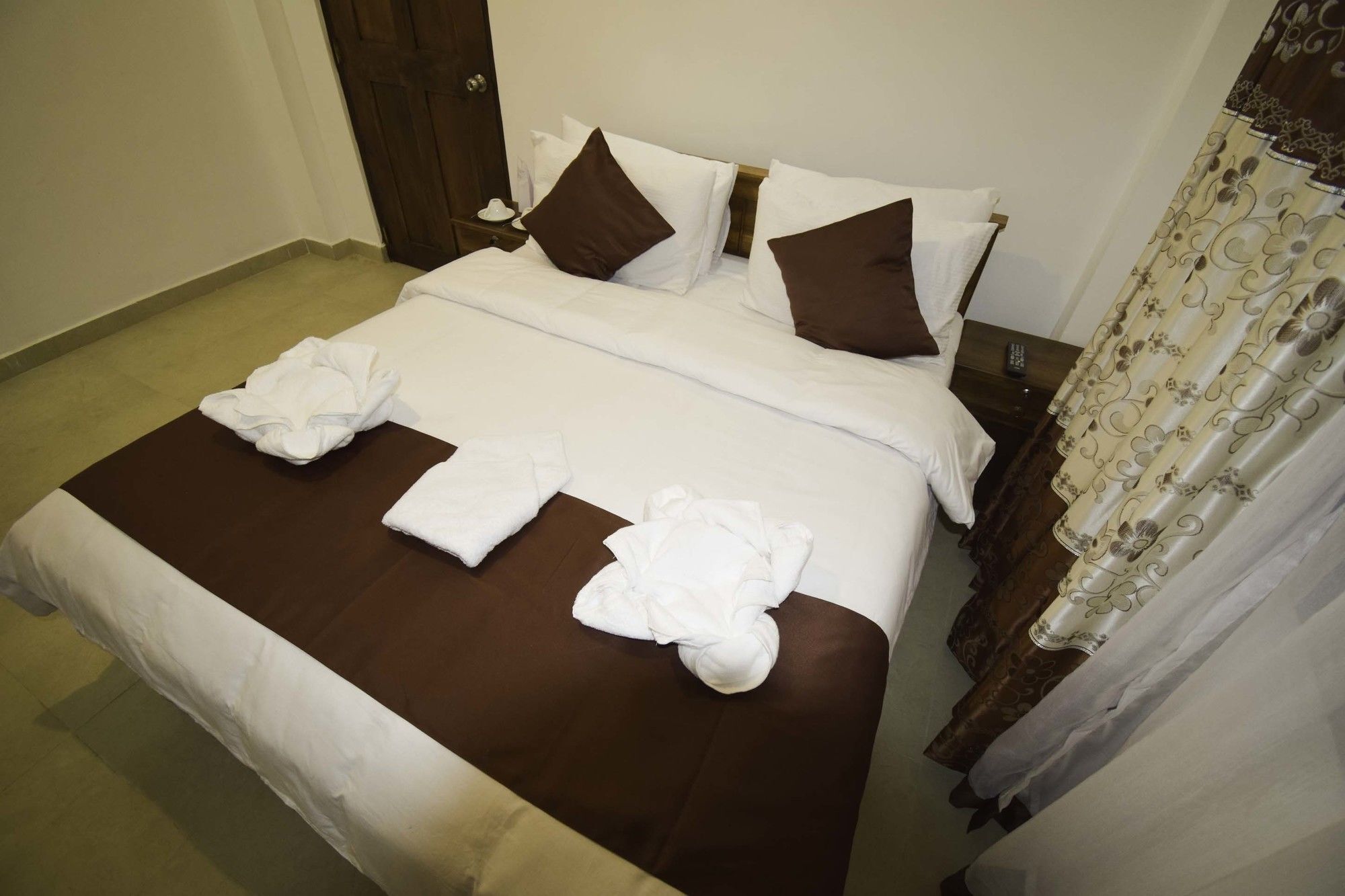 Hotel Ranvil Nuwara Eliya Extérieur photo